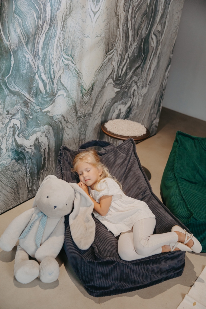 Safety guidelines for using the YappyHug beanbag