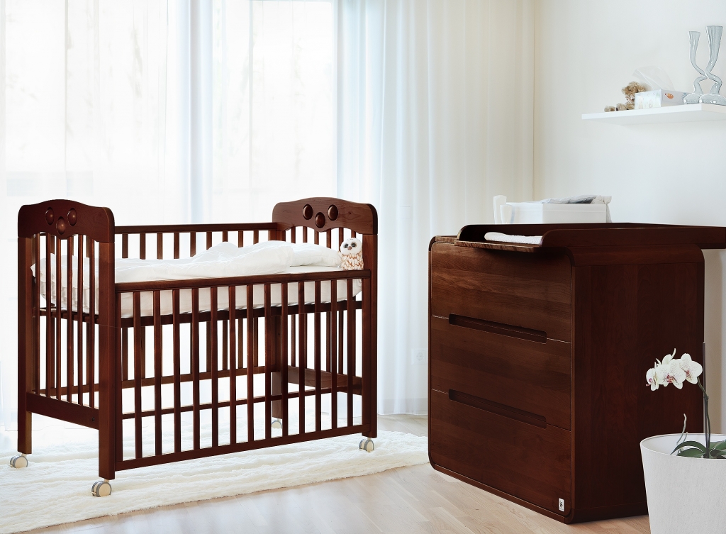 dark wood cot