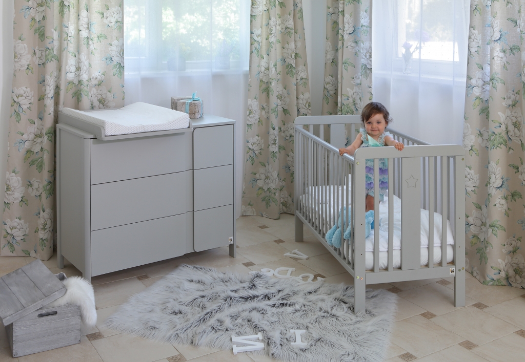 grey baby cot