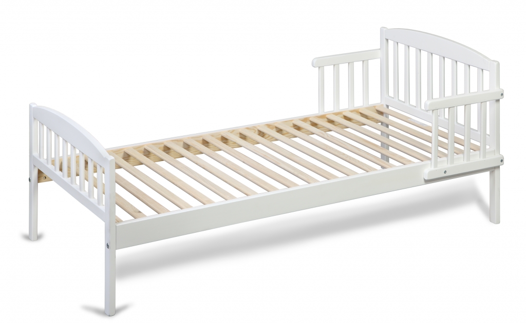 white toddler bed