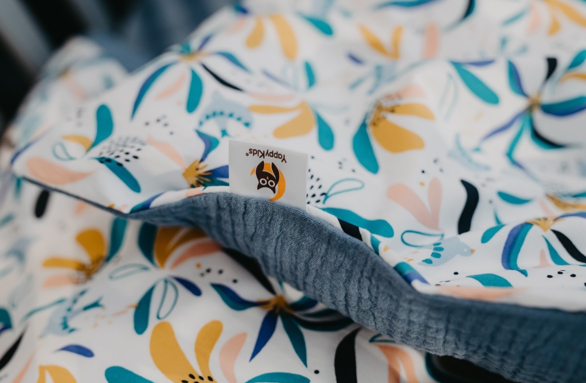  YappyFly Jeans bedding 